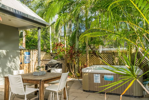 A Top Spot - Byron Bay Holiday House - Accommodation Mount Tamborine 0