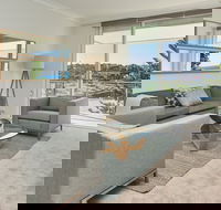 Awe Inspiring - Accommodation Mount Tamborine