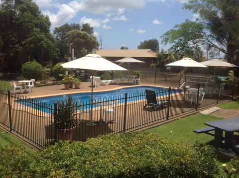 Bundaberg East Cabin And Tourist Park - Accommodation Mount Tamborine 0