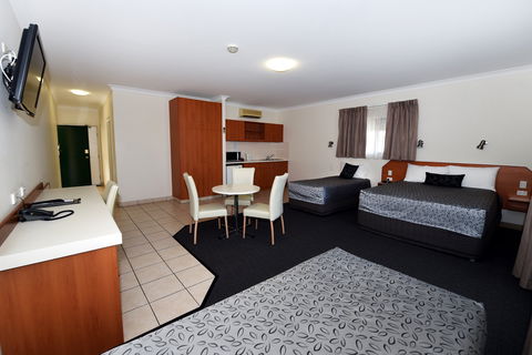 Carriers Arms Hotel Motel - Accommodation Mount Tamborine 2