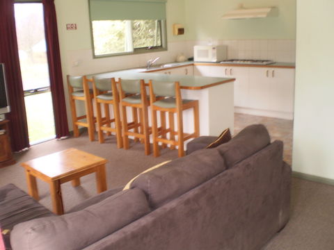 Khancoban Rose Holiday Units - Accommodation Mount Tamborine 2