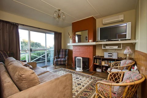 Lady Barron Holiday Home - Accommodation Mount Tamborine 2