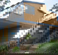 Lakes Beachfront Holiday Park - Accommodation Mount Tamborine