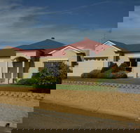 New Ladsys - Accommodation Mount Tamborine