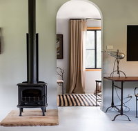 Nulla Nulla Blacksmiths Farm - Accommodation Mount Tamborine