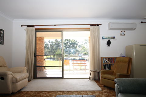 Paradise On The Water - Accommodation Mount Tamborine 1