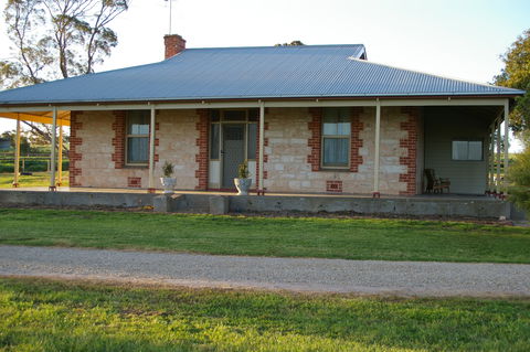 Porosa Ridge - Accommodation Mount Tamborine 0