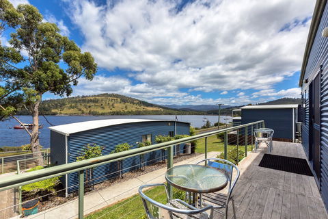 Port Huon Cottages - Accommodation Mount Tamborine 2