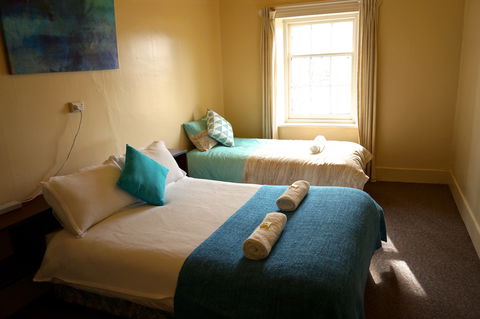 Royal Hotel Cooma - Accommodation Mount Tamborine 0