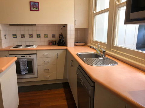 R&R B&B - Accommodation Mount Tamborine 0