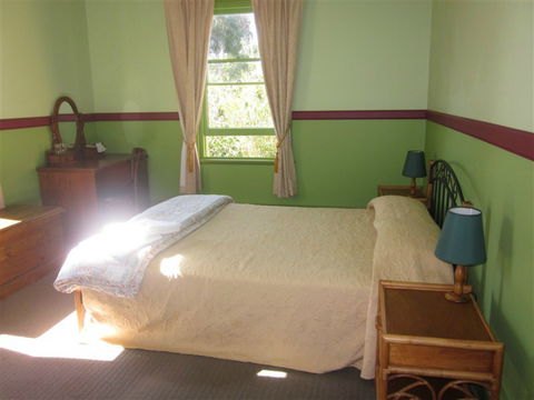 Settlers Arms Hotel - Accommodation Mount Tamborine 1