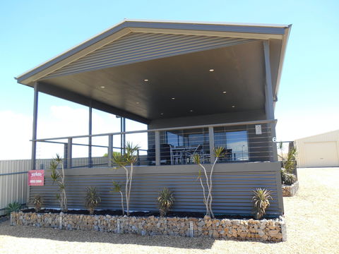 The Seahorse - Accommodation Mount Tamborine 0