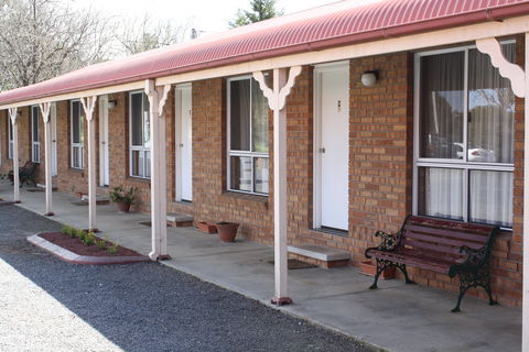 Upland Pastures Motel - Accommodation Mount Tamborine 1