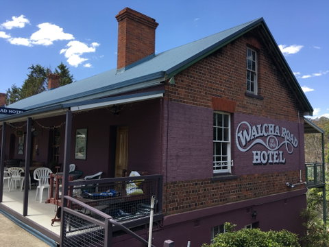 Walcha Road Hotel (Royal) - Accommodation Mount Tamborine 1