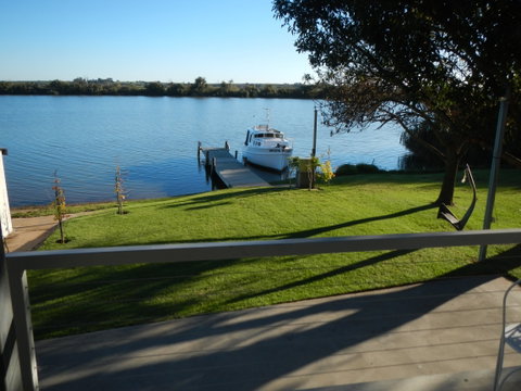 Washpool Retreat- Waterfront Living - Accommodation Mount Tamborine 1