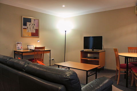 Wollongong Serviced Apartments - Accommodation Mount Tamborine 2