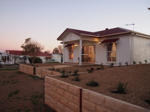 1837 Barossa Luxury Vineyard Cottages - Accommodation Mount Tamborine 2