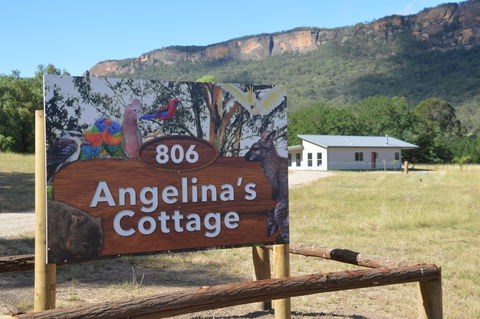 Angelina's Cottage - Capertee Valley - Accommodation Mount Tamborine 0