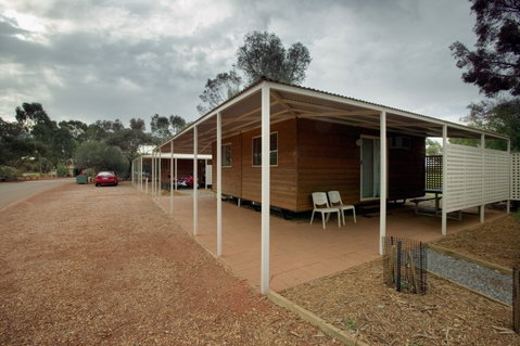 Ayers Rock Campground - Accommodation Mount Tamborine 1
