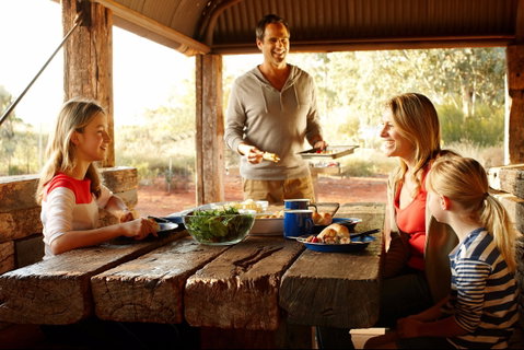 Ayers Rock Campground - Accommodation Mount Tamborine 2
