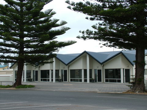 Beachport Caravan Park - Accommodation Mount Tamborine 2