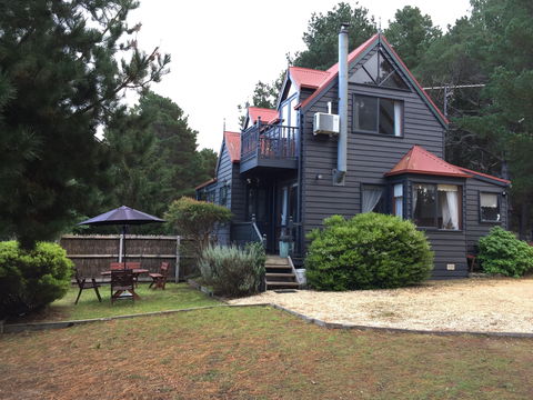 Bells Estate Great Ocean Road Cottages - Accommodation Mount Tamborine 0