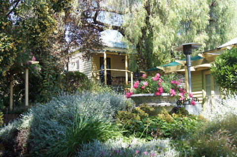 Bendigo Cottages Bed And Breakfast - Accommodation Mount Tamborine 0