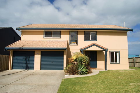 Braeview - Accommodation Mount Tamborine 1