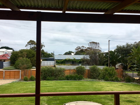 Carry Getaway - Accommodation Mount Tamborine 1