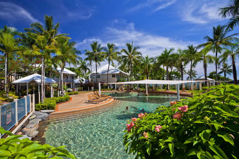 Coral Sands Beachfront Resort - Accommodation Mount Tamborine 2