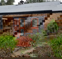 Cypress Studio - Mintaro - Accommodation Mount Tamborine