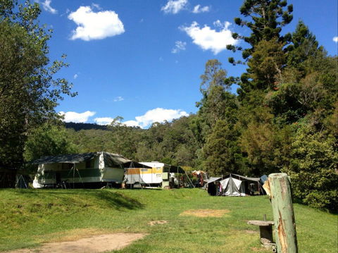 Ferndale Caravan Park - Accommodation Mount Tamborine 2