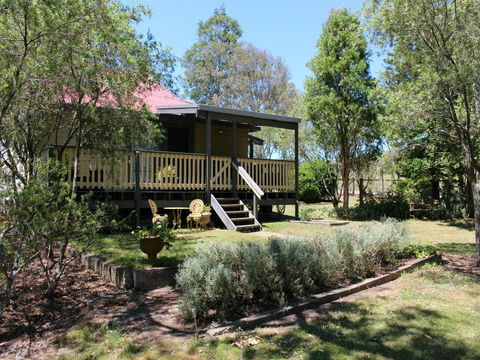 Fosterton School House - Accommodation Mount Tamborine 0