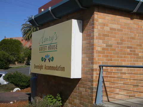 Henry's Quirindi Quality Accommodation - Accommodation Mount Tamborine 1