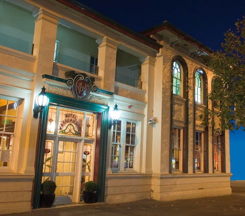 Hotel Warrnambool - Accommodation Mount Tamborine 1