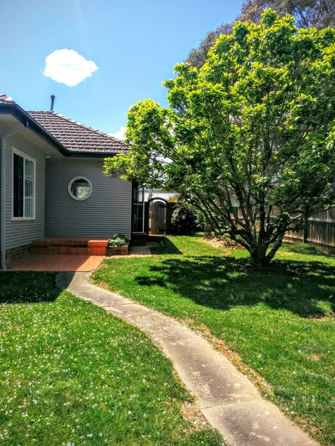 Magnolia Corner - Accommodation Mount Tamborine 0