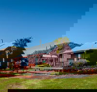 Pol and Pen Holiday Cottages - Accommodation Mount Tamborine