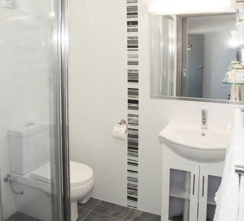 Port Aloha Motel - Accommodation Mount Tamborine 2
