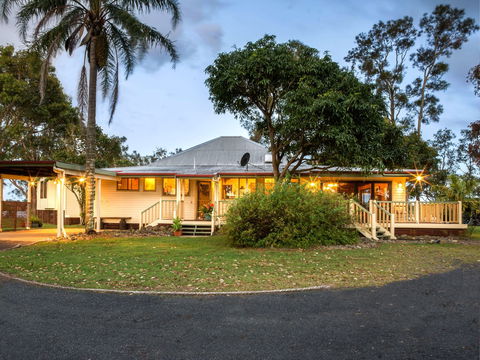 Riverside Holiday Retreat Yamba - Accommodation Mount Tamborine 1