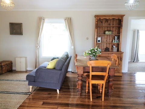 Robin Hood's Well Farm Stay - Accommodation Mount Tamborine 0