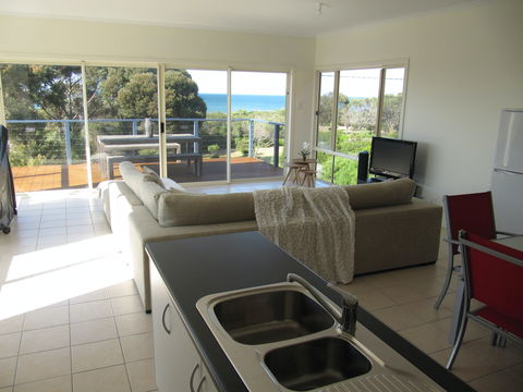 Scenic Views - Accommodation Mount Tamborine 2