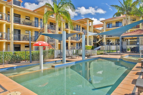 South Pacific Apartments - Accommodation Mount Tamborine 1