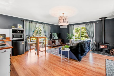 Sunnydell - Accommodation Mount Tamborine 2