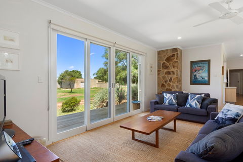 The Cutting - Accommodation Mount Tamborine 2