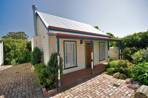 Torquay 1903 Period Cottages - Accommodation Mount Tamborine 1