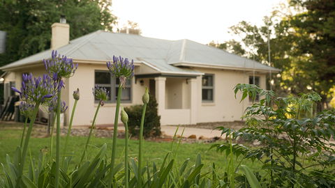 Wilkadene Cottage - Accommodation Mount Tamborine 1