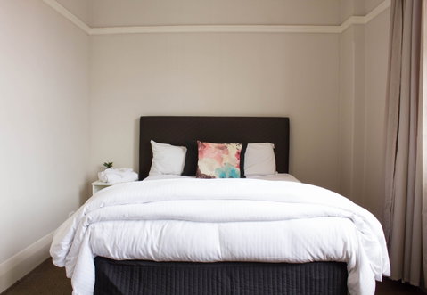 Annandale Hotel - Accommodation Mount Tamborine 1