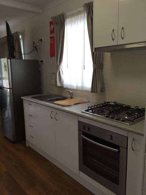 BIG4 Loxton Riverfront Holiday Park - Accommodation Mount Tamborine 2