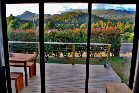 Blue Square Maydena Accommodation - Accommodation Mount Tamborine 2
