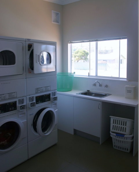 Clearwater Motel Apartments - Accommodation Mount Tamborine 2